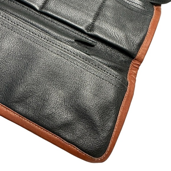 Julia Duseri Rain Guarded Leather Waist Pack, Shoulder Bag, Travel Organizer - Picture 5 of 8